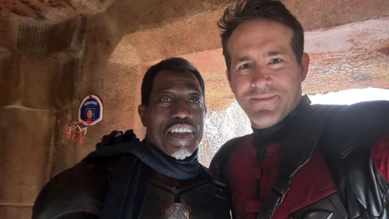 Ryan Reynolds Seeks Fans’ Help in Getting a New Wesley Snipes Blade Movie